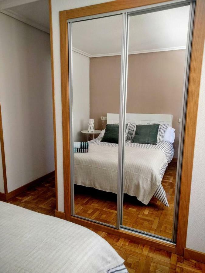 Ferienwohnung A Pocos Minutos Del Centro Con Parking Gratis En El Edificio Nº Registro Vu-74 Salamanca Exterior foto